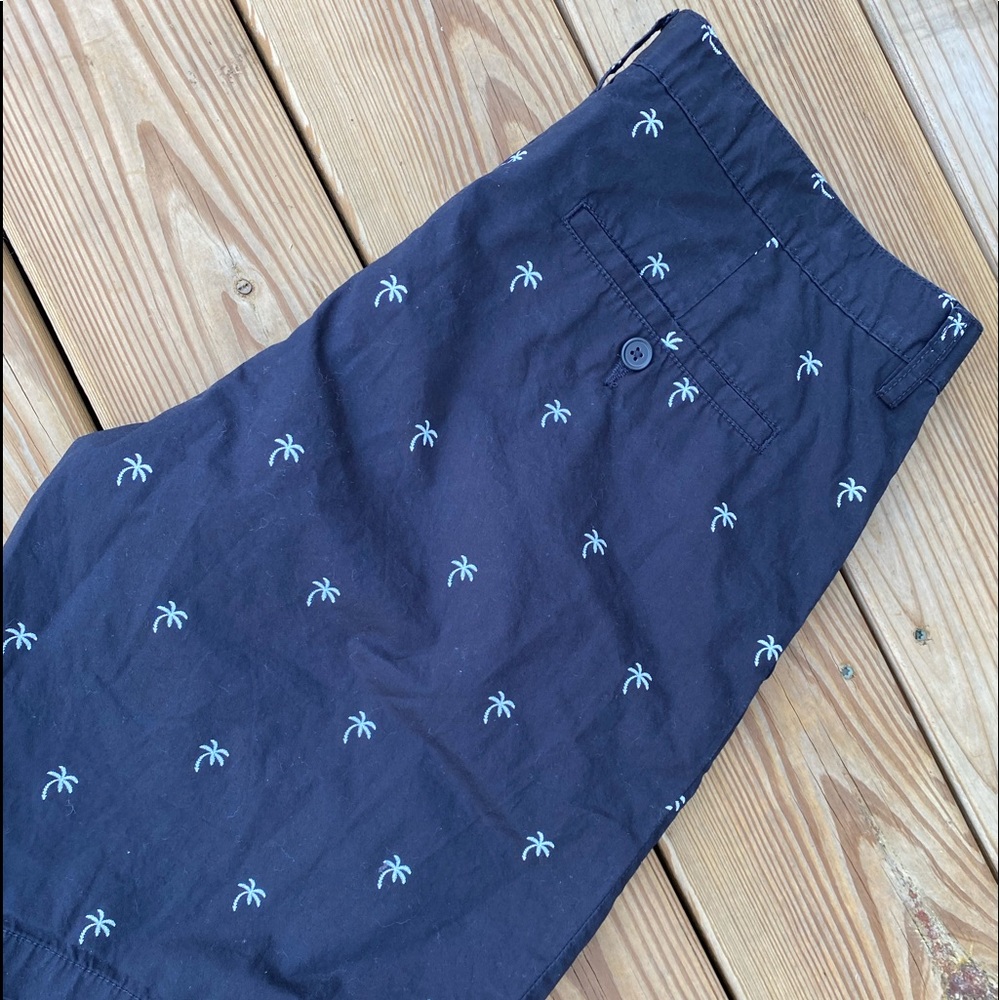 H & M Shorts
